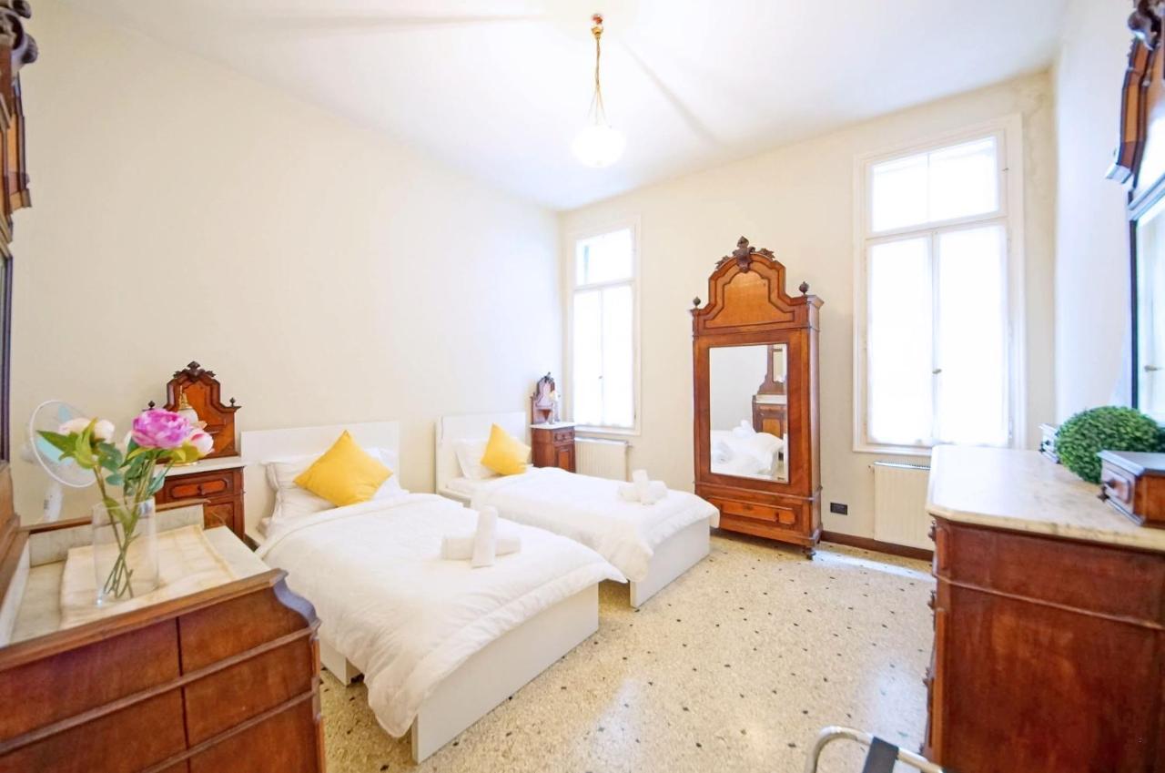 Dolcevita N 490 * Venedig