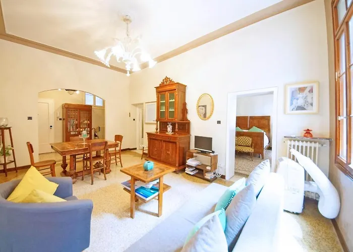 Dolcevita Apartments N 490